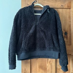 Lululemon Crop Sweatshirt Sherpa